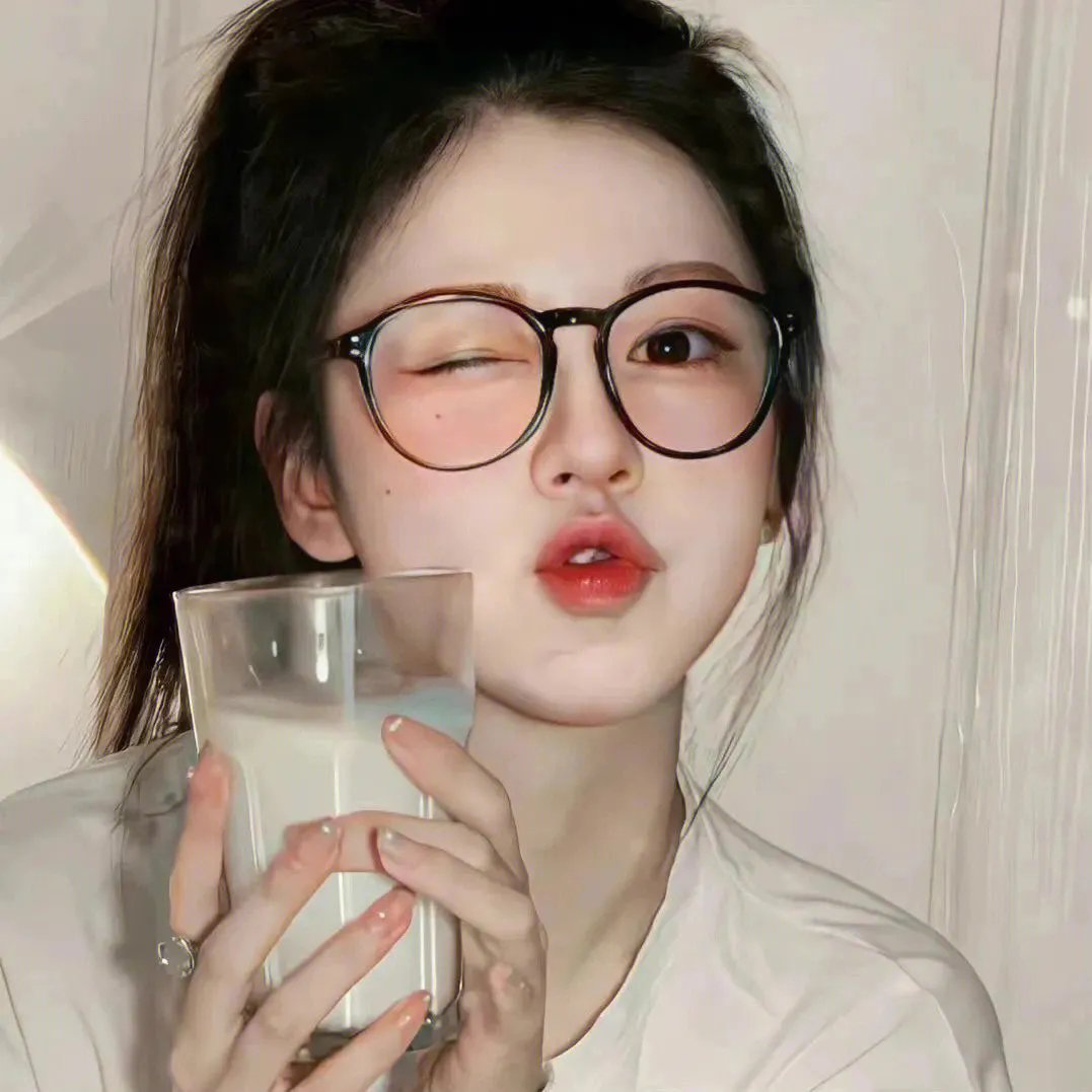 疯疯癫癫的阿兹洛